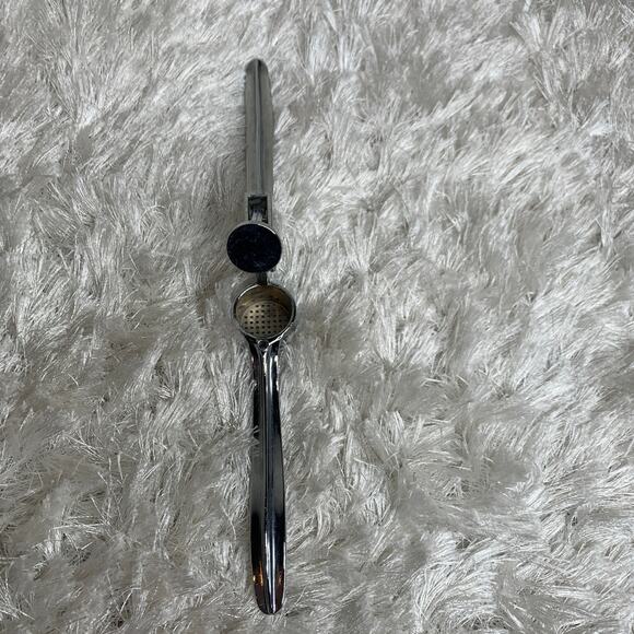 Stainless Steel Garlic Press All Metal 6" Silver - Picture 4 of 5